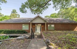 301 Ramblin Road, West Columbia, SC 29170