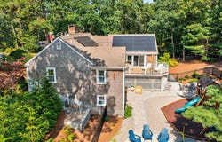 4 Wolf Hill Road, East Sandwich, MA 02537