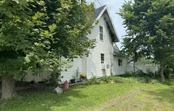 715 N 11Th Street, Centerville, IA 52544