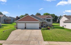 202 Speech Street NW, New Prague, MN 56071