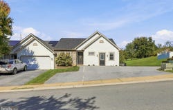 293 BEECH Street, DENVER, PA 17517