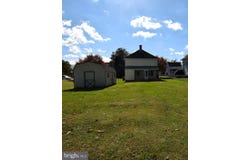 310 WALNUT Street, BRIDGEVILLE, DE 19933