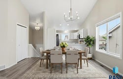 3606 W Hughes Pl, Sioux Falls, SD 57108