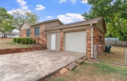 2000 Wolfe LN, Fort Smith, AR 72901