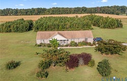 15900 Nobles Road, Disputanta, VA 23842