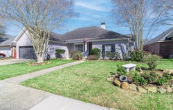 104 Hyacinth Drive, Lafayette, LA 70506