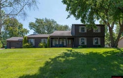 143 Outer Drive, Le Sueur, MN 56058