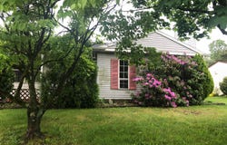 18 Garrison Drive, Tinton Falls, NJ 07753