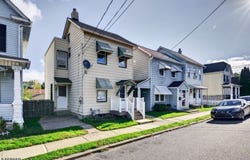 21 Henderson St, Phillipsburg Town, NJ 08865-2504