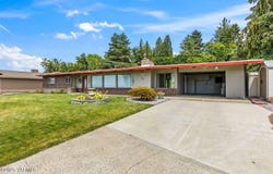 611 Ferncrest Rd, Yakima, WA 98901