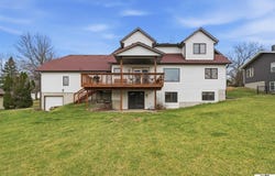 719 Lakeview Drive, Eagle, NE 68347