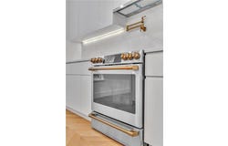 331  SW 5th  ST, Bentonville, AR 72712