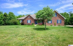 330 Stonebriar Drive, Elizabethtown, KY 42701