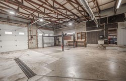 8901 Vienna Road, Evansville, IN 47720