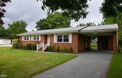 414 E Bostic Street, Beulaville, NC 28518