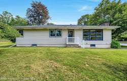 101 Old Post Road, Clarks Summit, PA 18411
