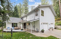 8827 W Heavenly View Ln, Coeur d Alene, ID 83814