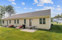 9 Tupper Hill Rd, Plymouth, MA 02360