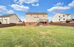 1818 High Gate Ln, Salem, VA 24153