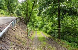 Plainfield Road, Kimbolton, OH 43749