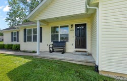 1893 Eden Way, Cape Girardeau, MO 63701