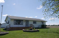 1992 N 7 Mile Road, Pinconning, MI 48650