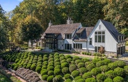 171 Campbell Rd, Bernardsville Boro, NJ 07924-1011