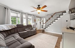 511 SMITHFIELD AVENUE, PHILADELPHIA, PA 19116