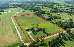 2713 Elmburg Road, Shelbyville, KY 40065