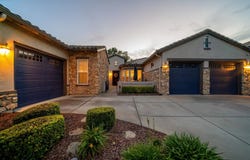 9385 Pinehurst Dr, Roseville, CA 95747