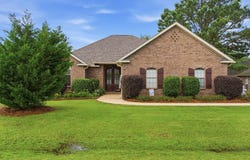 98 Sunline Dr, Petal, MS 39465
