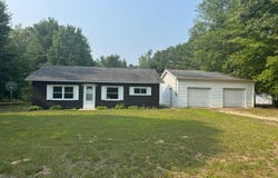 140 E Pierce Drive, White Cloud, MI 49349
