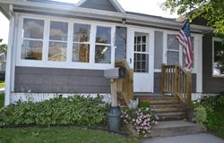 1203 Academy Street, Elroy, WI 53929