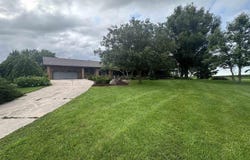 2215 Fenton Avenue, Webster City, IA 50595
