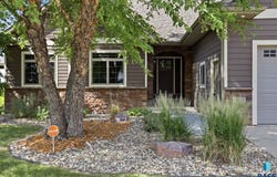 1817 S Copper Crest Cir, Sioux Falls, SD 57110
