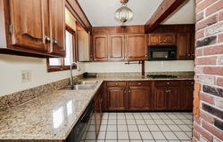 16 Briand Drive, Nashua, NH 03063