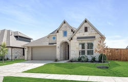 200 Sweetwater Drive, Commerce, TX 75428