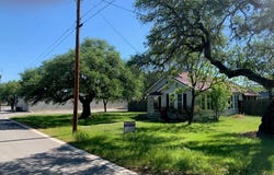 435 N West St, Bertram, TX 78605