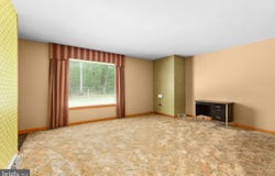 8305 OLD PLANK RD, FREDERICKSBURG, VA 22407