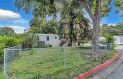 614 Autumn Leaves Trail, Grand Prairie, TX 75060