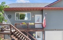 702 Taylor Court, Belle Fourche, SD 57717