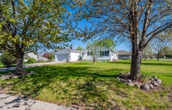 720 6th Drive NW, Perham, MN 56573