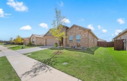 129 Hollytree Lane, Boyd, TX 76023