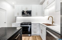 3 Bonn Place 2, Weehawken, NJ 07086