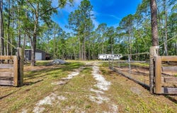 18010 NE COUNTY ROAD 1471, WALDO, FL 32694