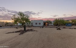 44015 N 20TH Street, New River, AZ 85087