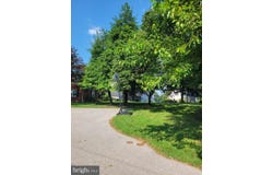 42 COLONIAL AVENUE, WESTMINSTER, MD 21157