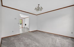 12 Pine Ave, Johnstown, NY 12095
