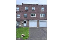 7952 ARLINGTON AVE, UPPER DARBY, PA 19082