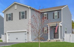 12 Fullrigger Avenue, Barnegat, NJ 08005